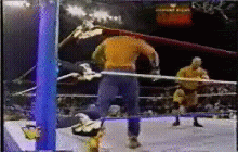 StoneCold-Clothesline.gif Stone Cold - Clothesline image by izko_90