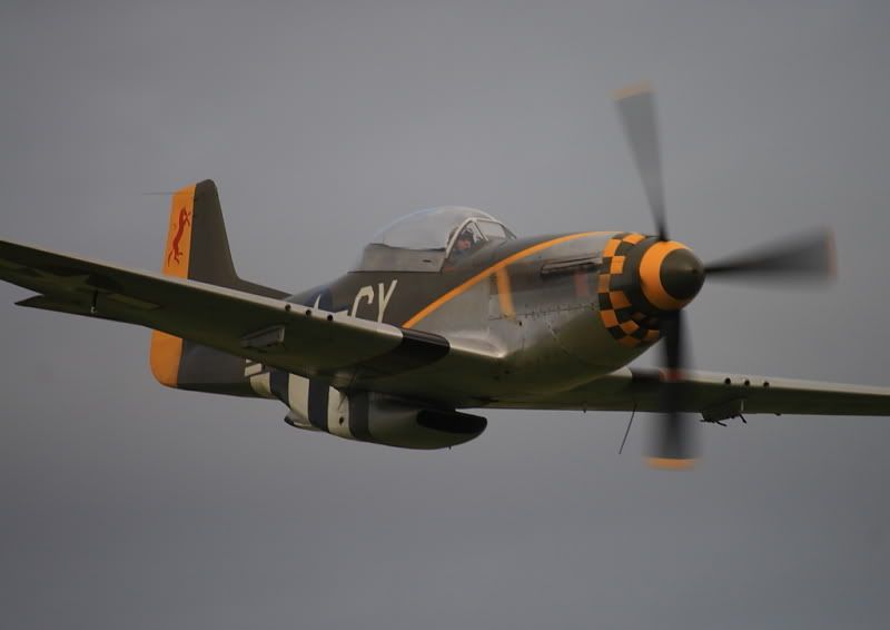 http://i119.photobucket.com/albums/o121/kokpit/Duxford%20Autumn%202009%20-%20800s/IMG_5894.jpg
