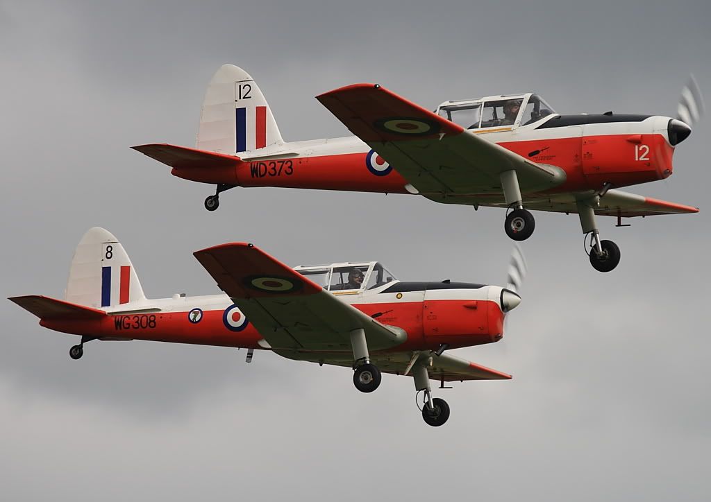 http://i119.photobucket.com/albums/o121/kokpit/Duxford%20Spring%20Airshow%2009%20-%201024s/IMG_0879.jpg
