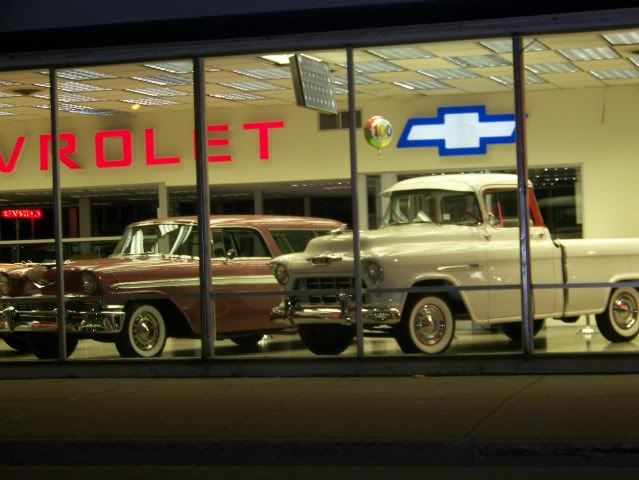 [Linked Image from i119.photobucket.com]