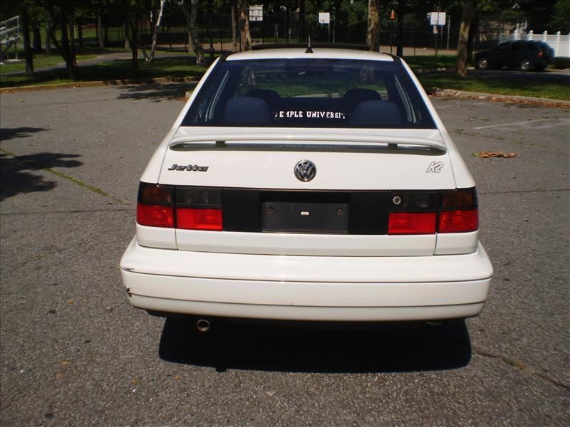 Volkswagen Jetta Questions I Have Vw Trek Bike Roof Racks 3 Which Adjust And Fit My 1997 Passat Cargurus