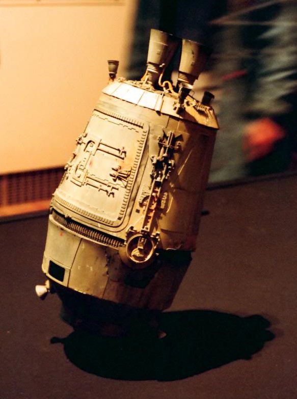 escapepod1.jpg