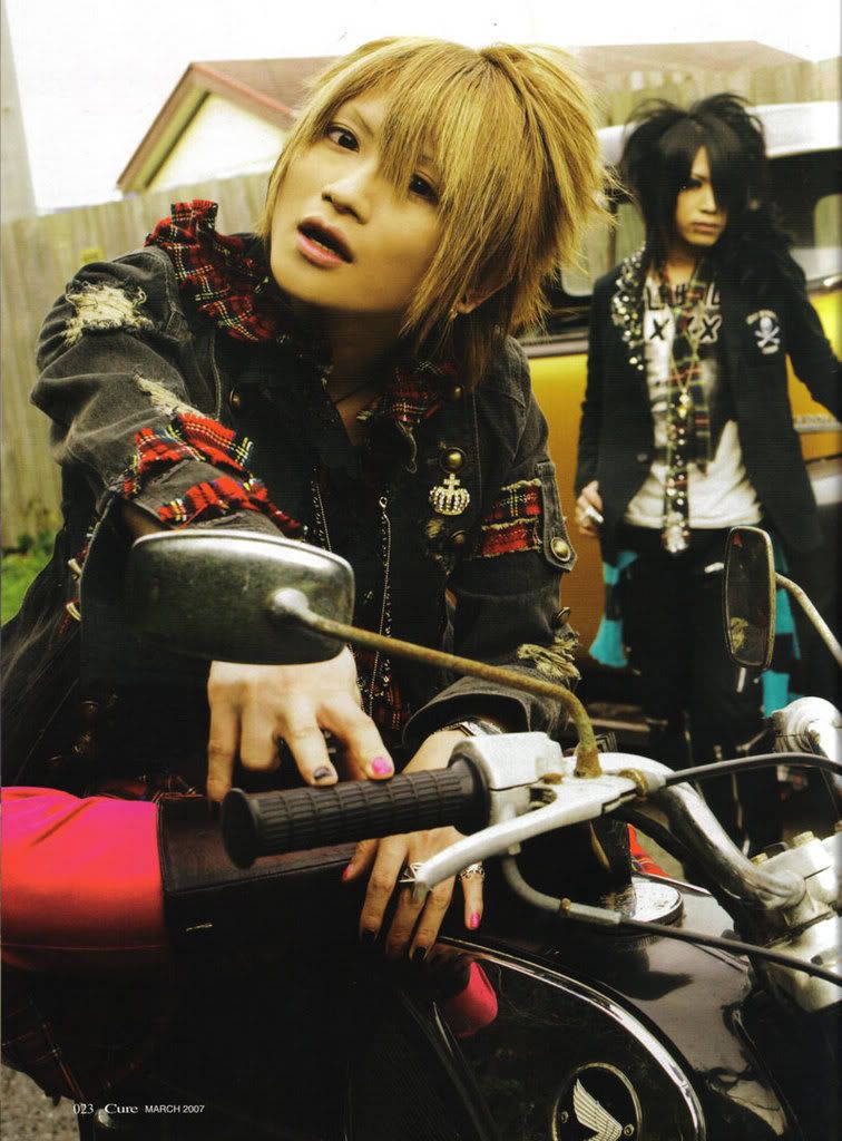 an antic cafe kannon miku