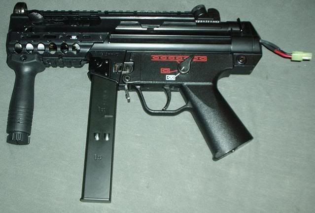 MP5KUzimag1.jpg