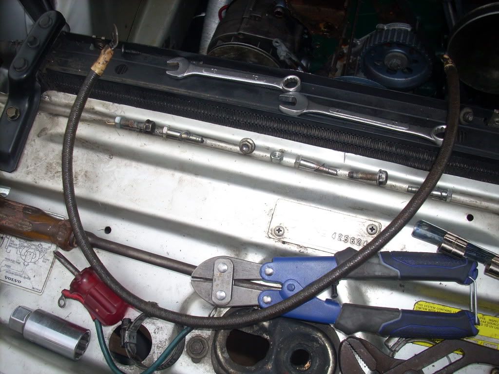 240 Mystery strap and battery/starter wiring - Turbobricks Forums | Volvo 240 Starter Wiring | | TurboBricks