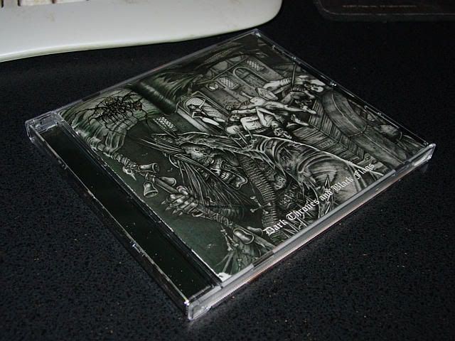 [http://i119.photobucket.com/albums/o149/SgtPnkks/purchases/2010/031110.jpg]