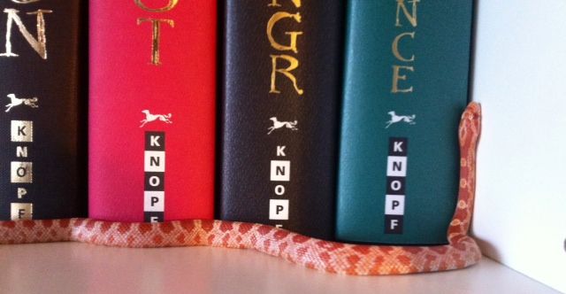 BookshelfAvatre2_zps3c9ce412.jpg