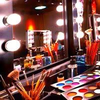 Make-Up Pictures, Images and Photos