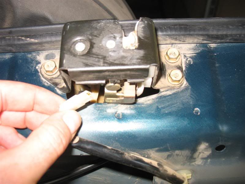 Honda crv rear hatch latch