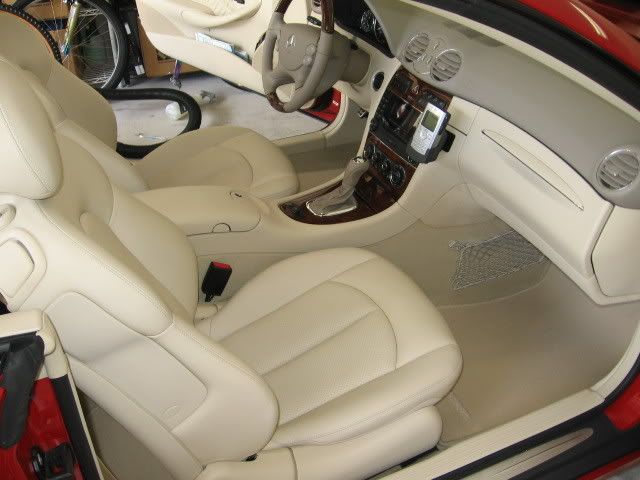 RedCLKBenz003.jpg