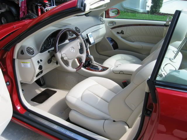 RedCLKBenz022.jpg